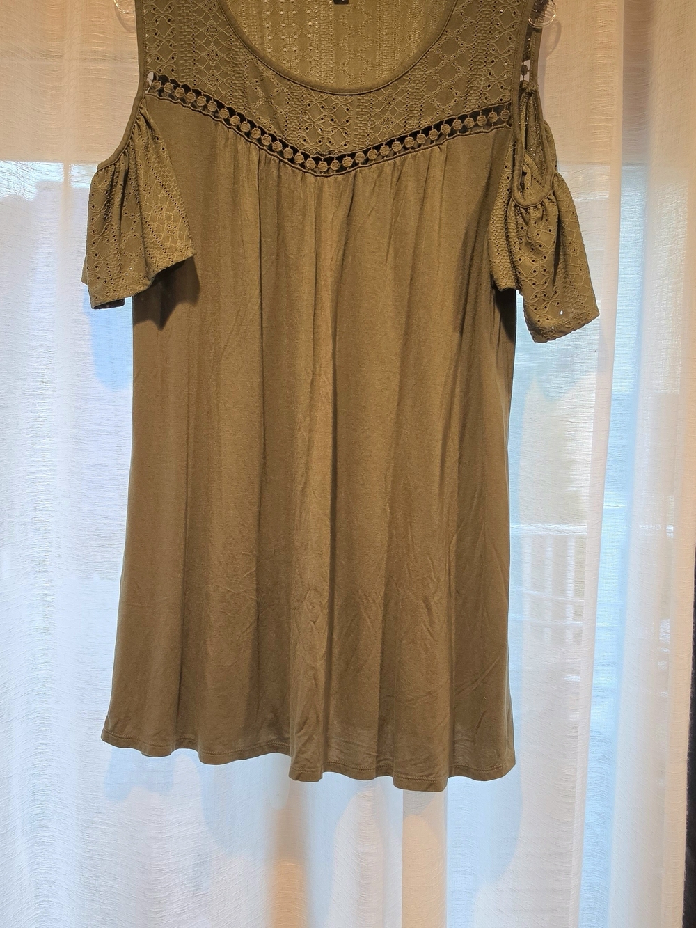 Lane Bryant Olive Cold-Shoulder Crochet Yoke Tunic - Picture 2 of 3